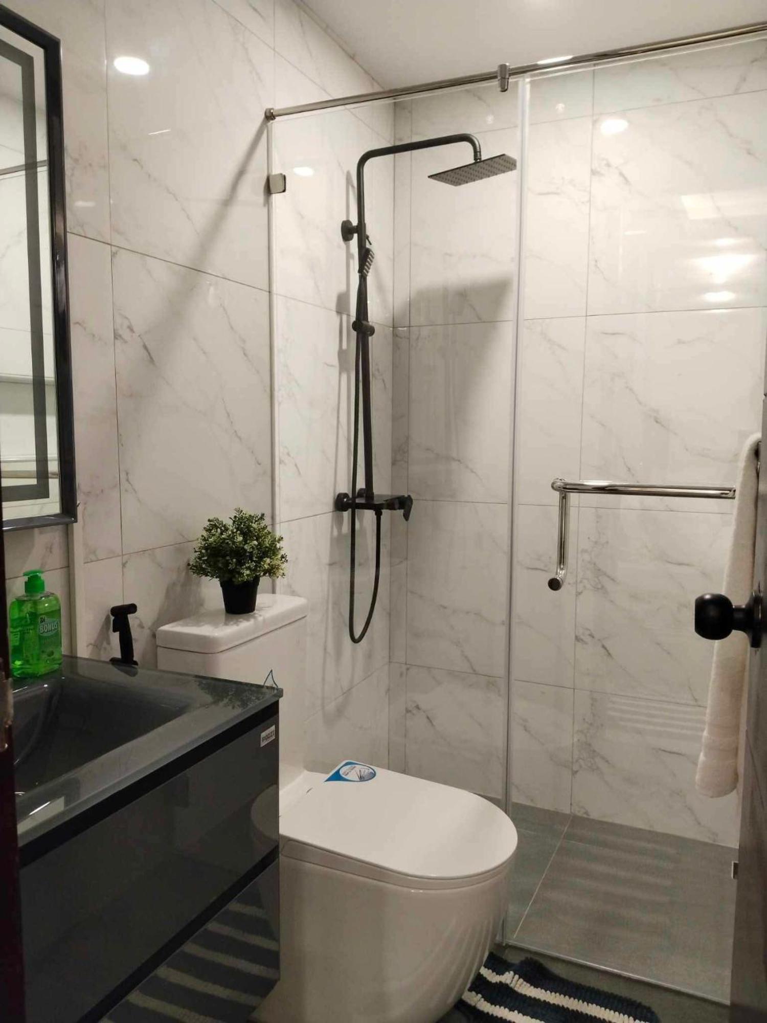 Deluxe Condo 2 Bedroom, 7Th Floor Room Bc In One Madison Tower 3, Megaworld Boulevard, Mandurriao Iloilo City, Philippines Exteriör bild