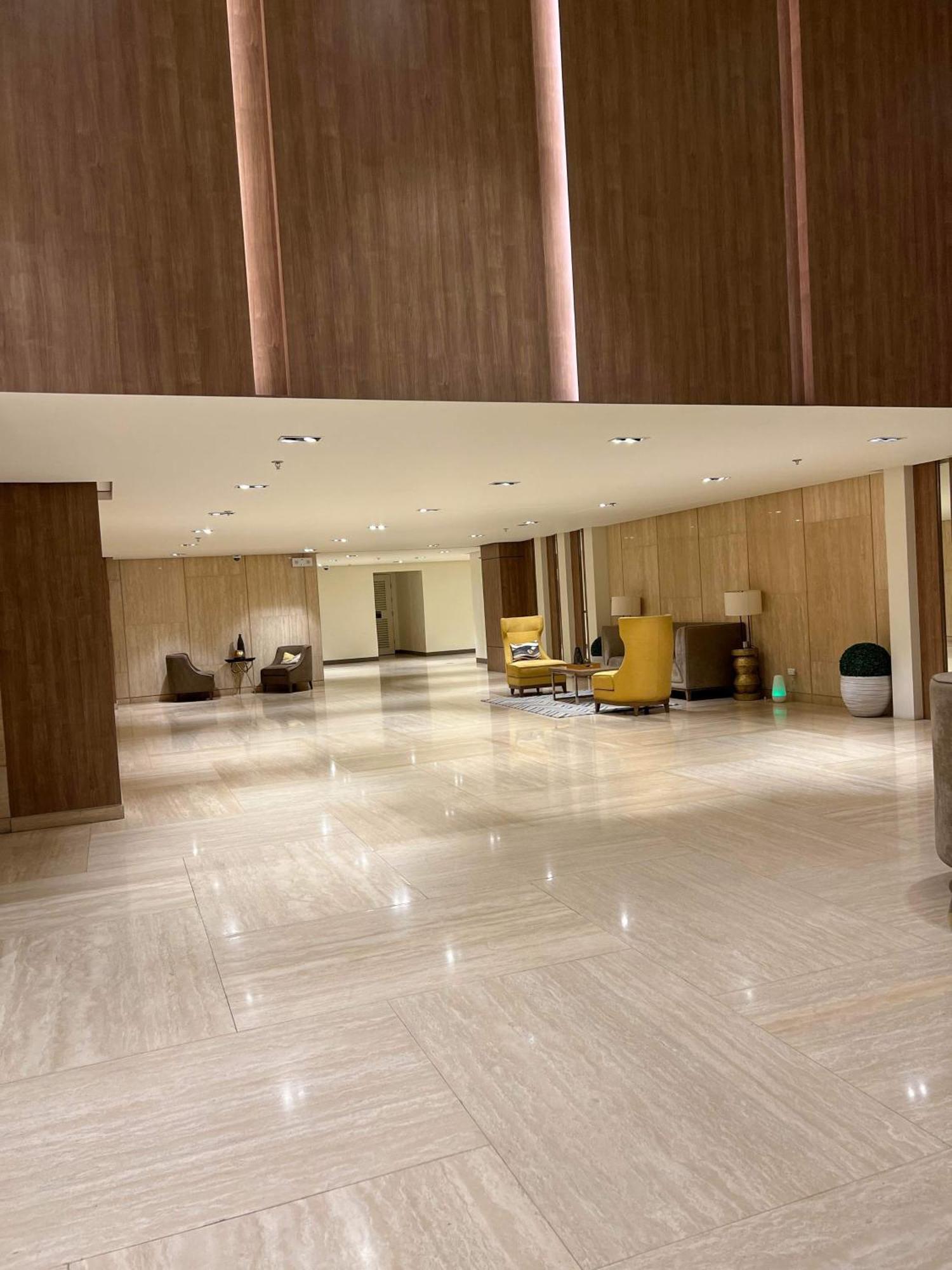 Deluxe Condo 2 Bedroom, 7Th Floor Room Bc In One Madison Tower 3, Megaworld Boulevard, Mandurriao Iloilo City, Philippines Exteriör bild