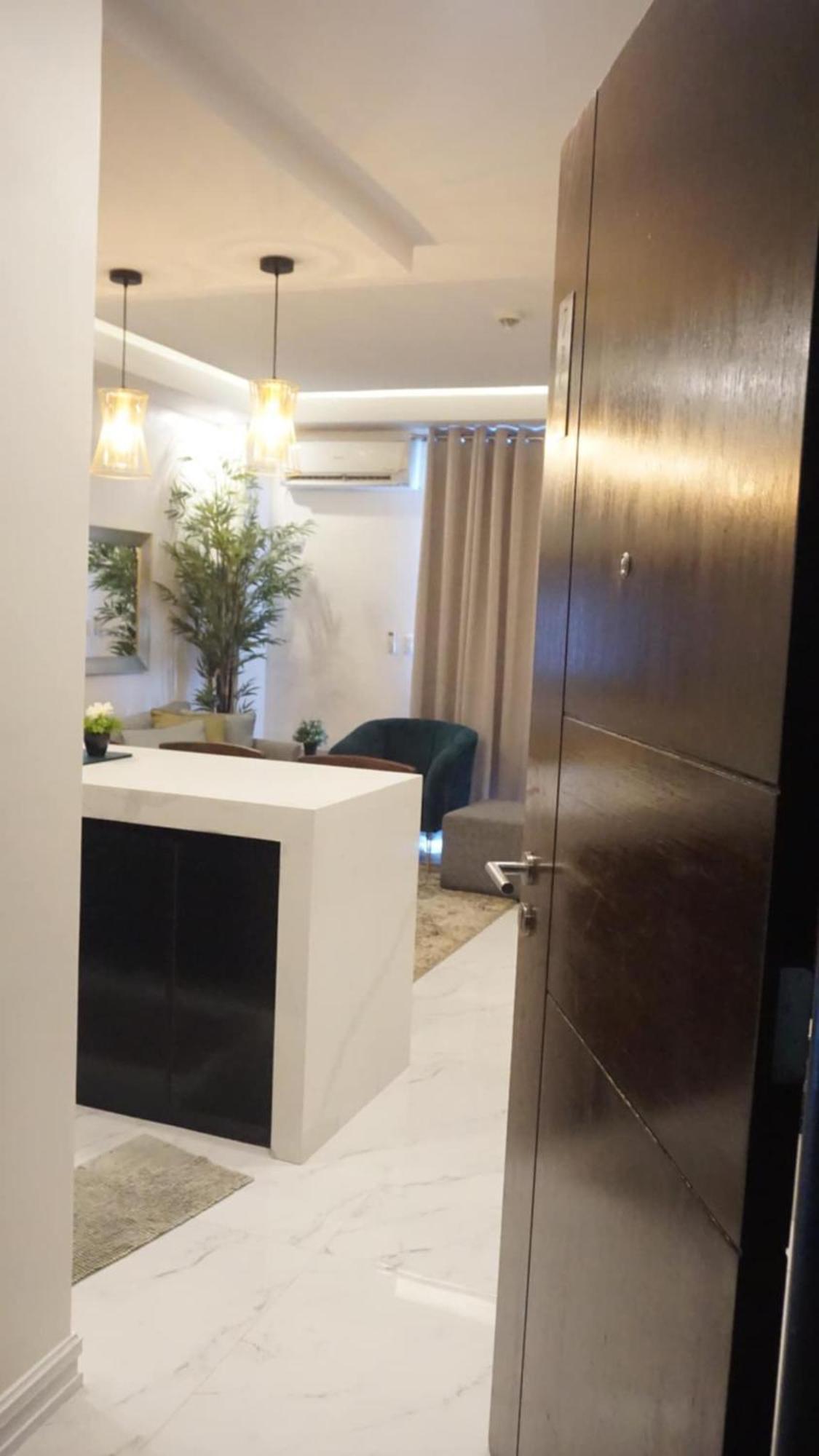 Deluxe Condo 2 Bedroom, 7Th Floor Room Bc In One Madison Tower 3, Megaworld Boulevard, Mandurriao Iloilo City, Philippines Exteriör bild