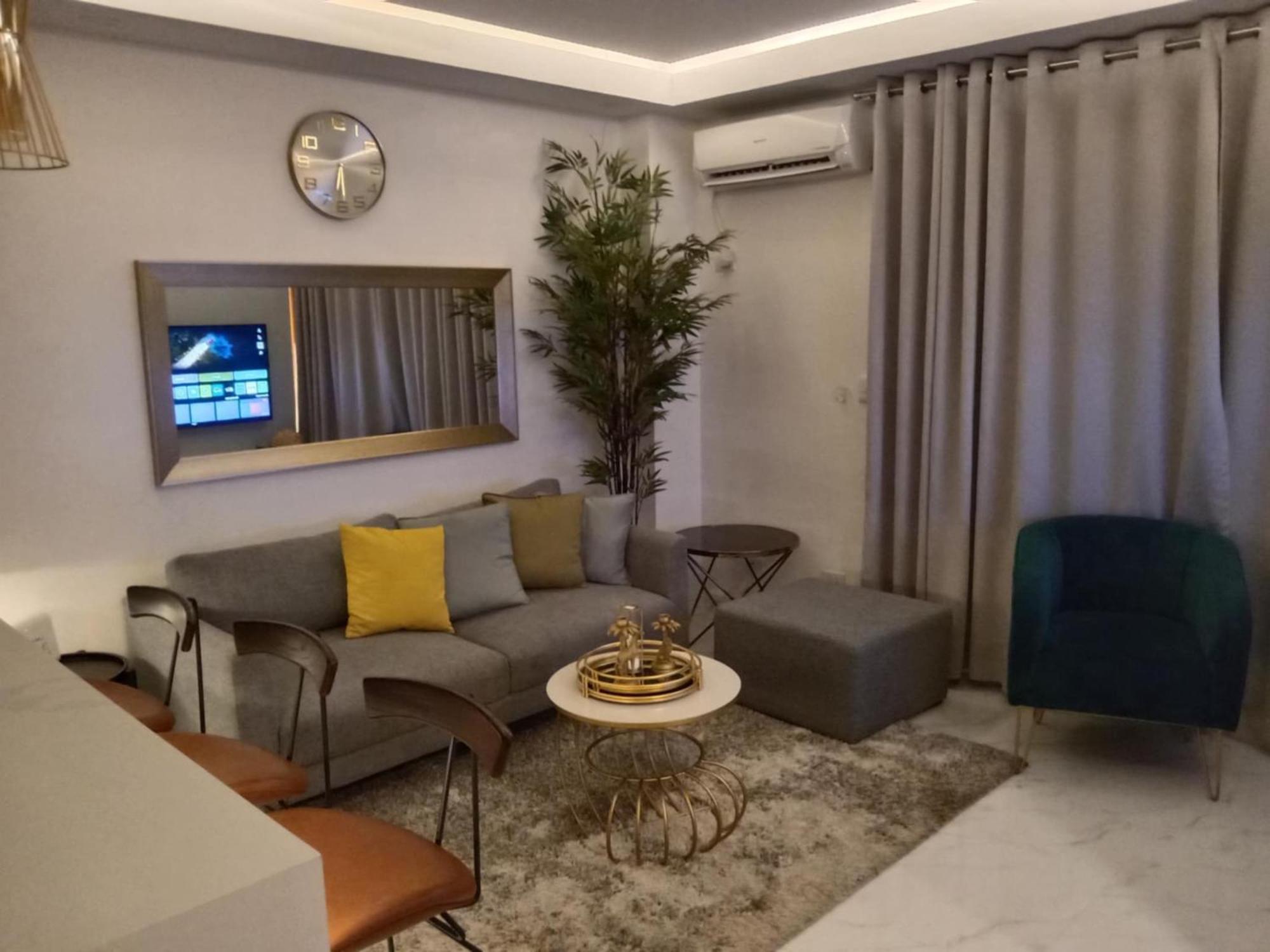 Deluxe Condo 2 Bedroom, 7Th Floor Room Bc In One Madison Tower 3, Megaworld Boulevard, Mandurriao Iloilo City, Philippines Exteriör bild