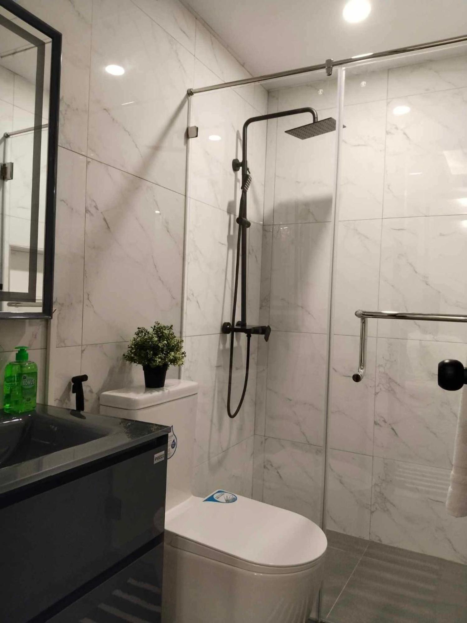 Deluxe Condo 2 Bedroom, 7Th Floor Room Bc In One Madison Tower 3, Megaworld Boulevard, Mandurriao Iloilo City, Philippines Exteriör bild