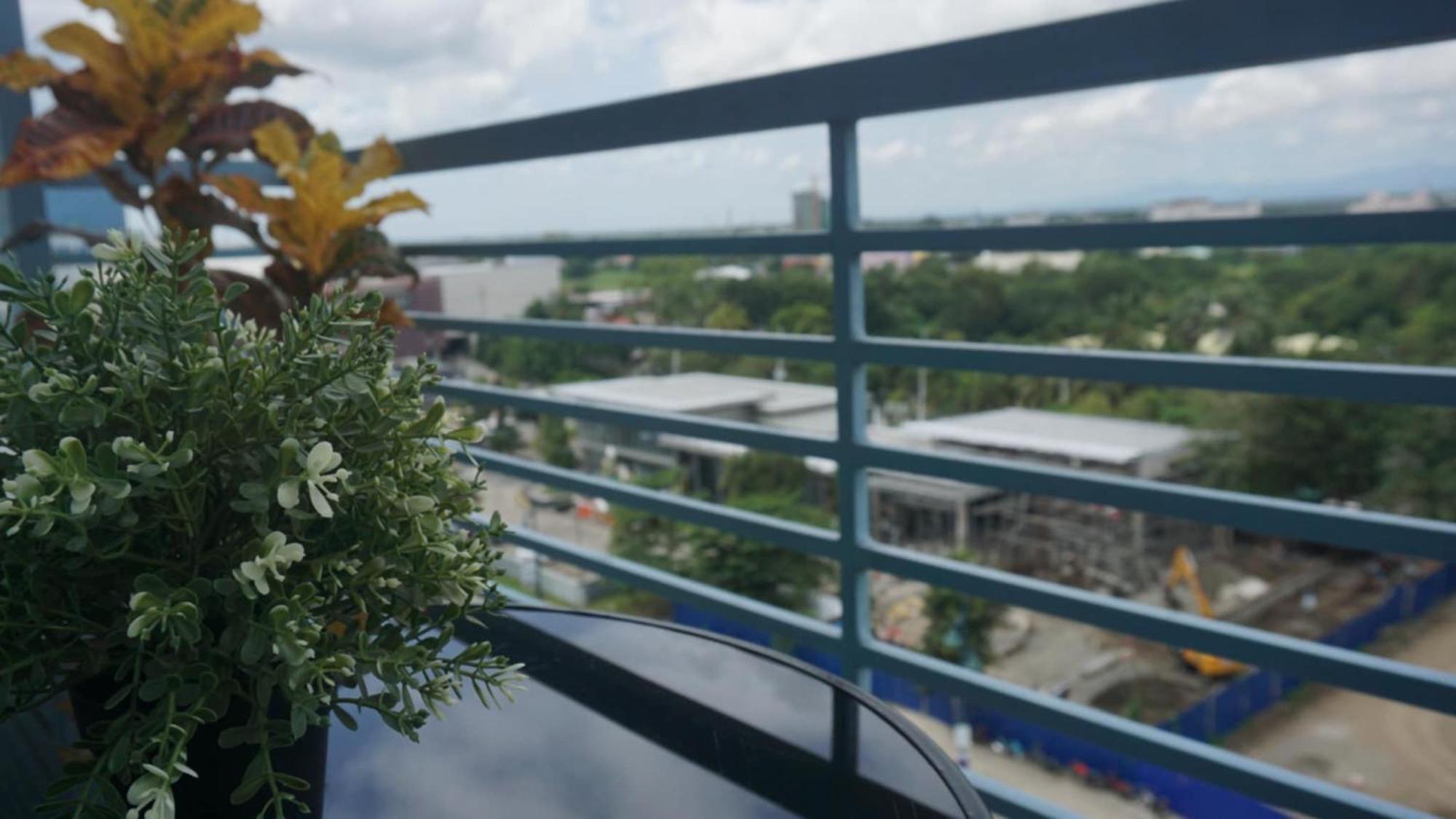 Deluxe Condo 2 Bedroom, 7Th Floor Room Bc In One Madison Tower 3, Megaworld Boulevard, Mandurriao Iloilo City, Philippines Exteriör bild